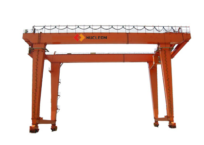 軌道式集裝箱門(mén)式起重機(jī)